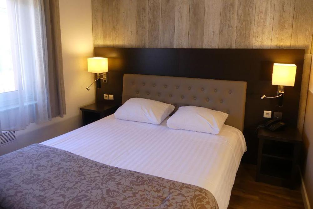 Hotel De Maaskant Maaseik Kültér fotó